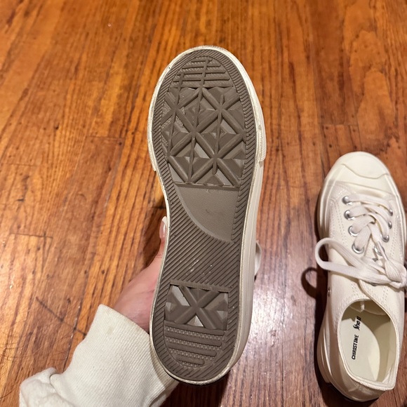 White sneaker size 6 - Picture 3 of 4